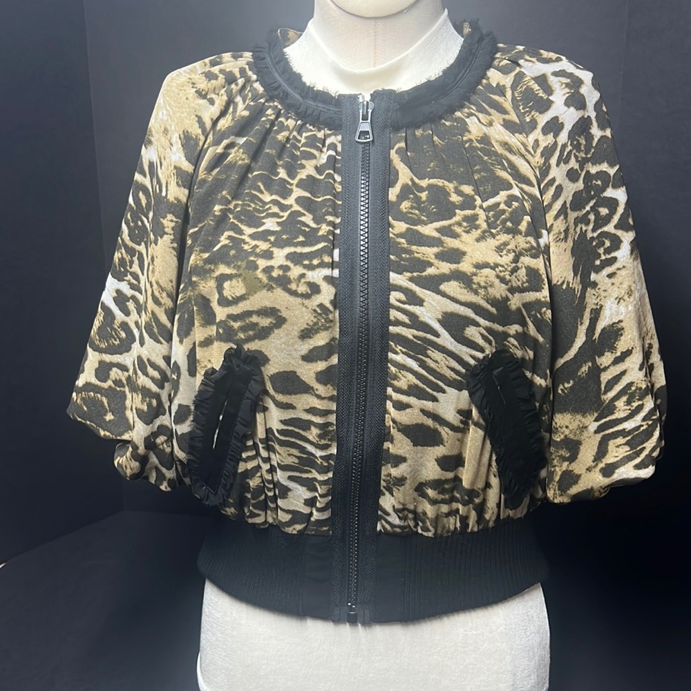 Twelve Layers Animal Print Crop ZipUp Jacket